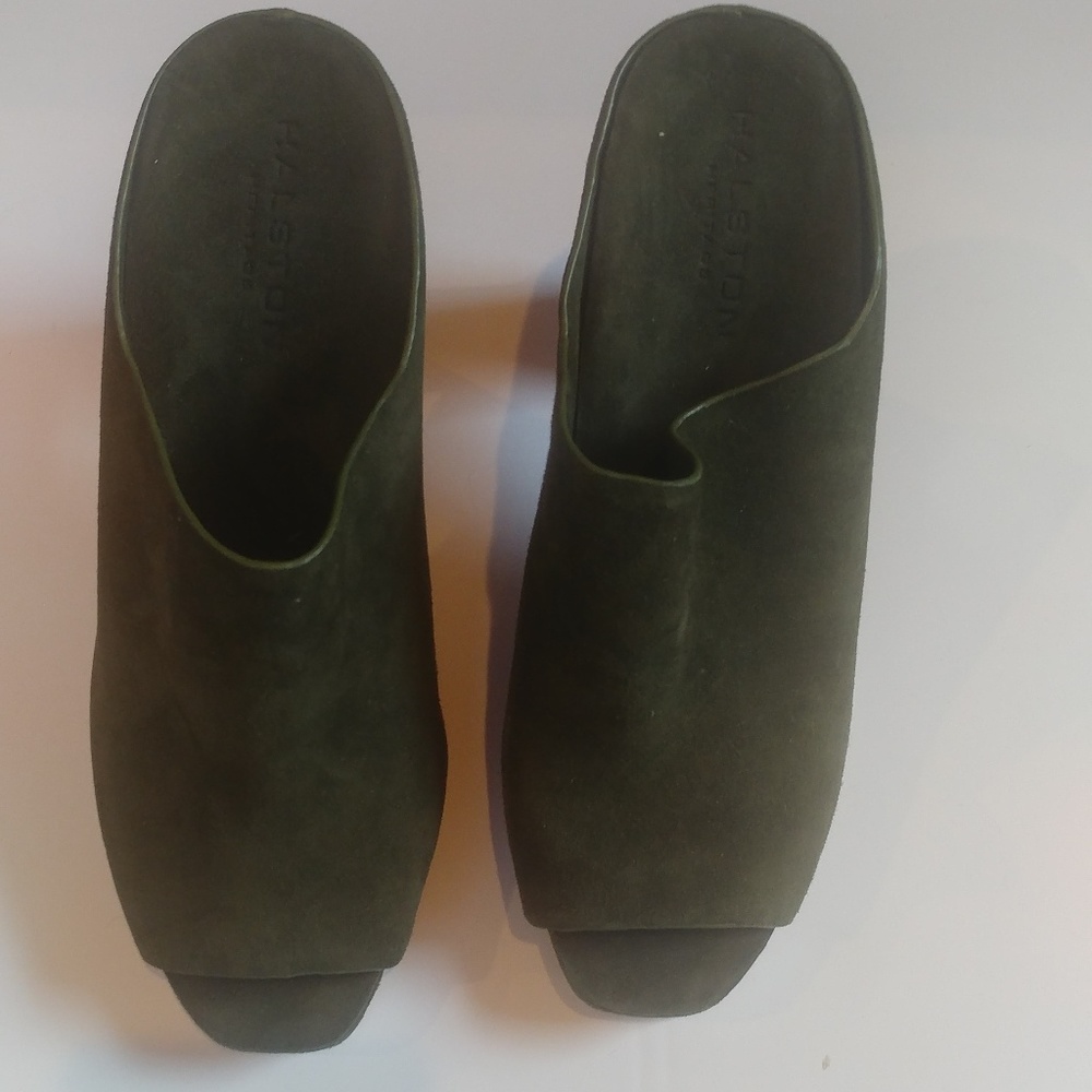 New Halston Heritage Green Suede Mules